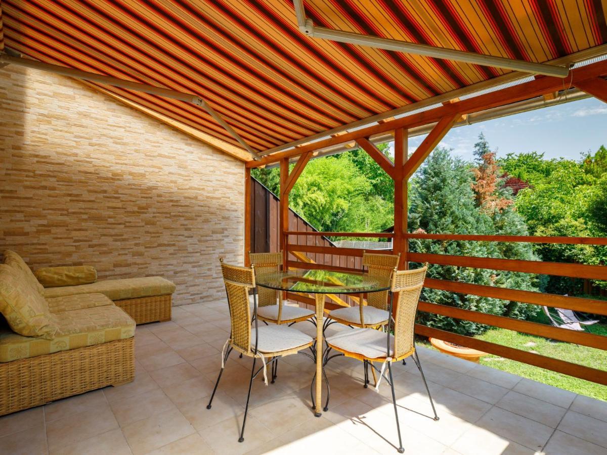 Holiday Home Violetta Grande By Interhome 巴拉腾肯尼斯 外观 照片
